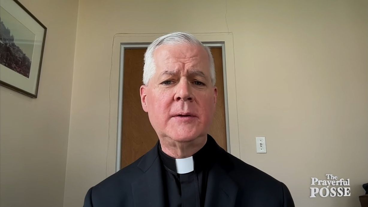 Fr. Gerald Murray: Unauthorized SSPX Bishops Won’t Solve the Crisis